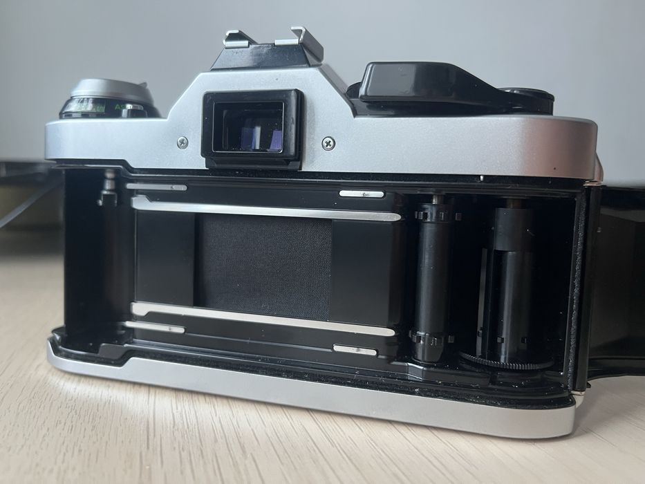 Canon AE1 program plus canon fd 50mm F1.8 Rzeszów • OLX.pl