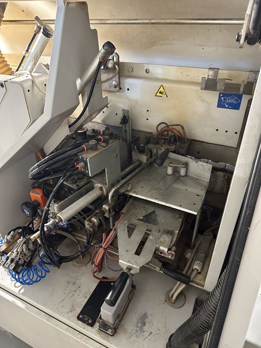Okleiniarka Biesse Akron 425