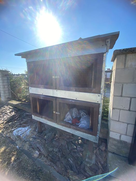 Sprzedam budę dla królików