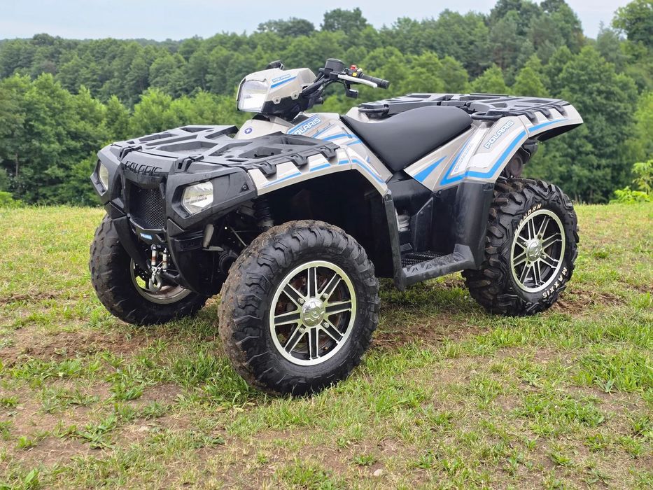 Polaris Sportsman Polaris Sportsman 550  maly przebieg WYCIAGARKA