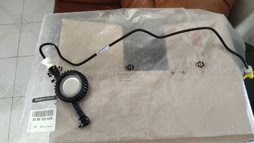 Tubo da embraiagem Renault Megane 3