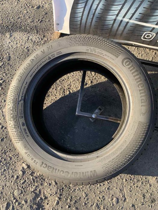 Щини 235/60 R18 Continental зима 6-7мм 2021р