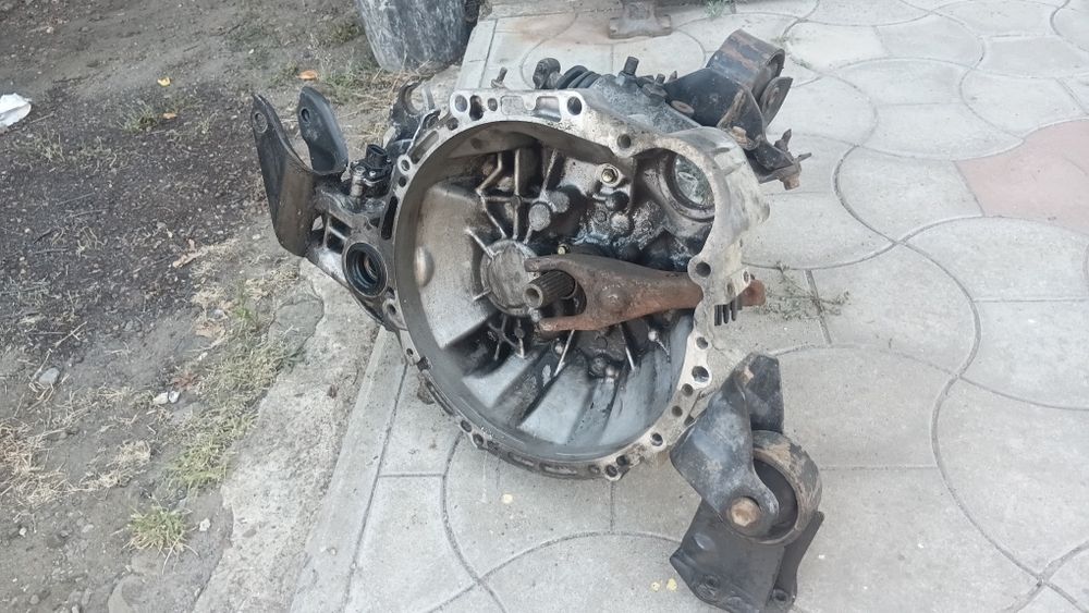 КПП Toyota CarinaE 2,0 бензин