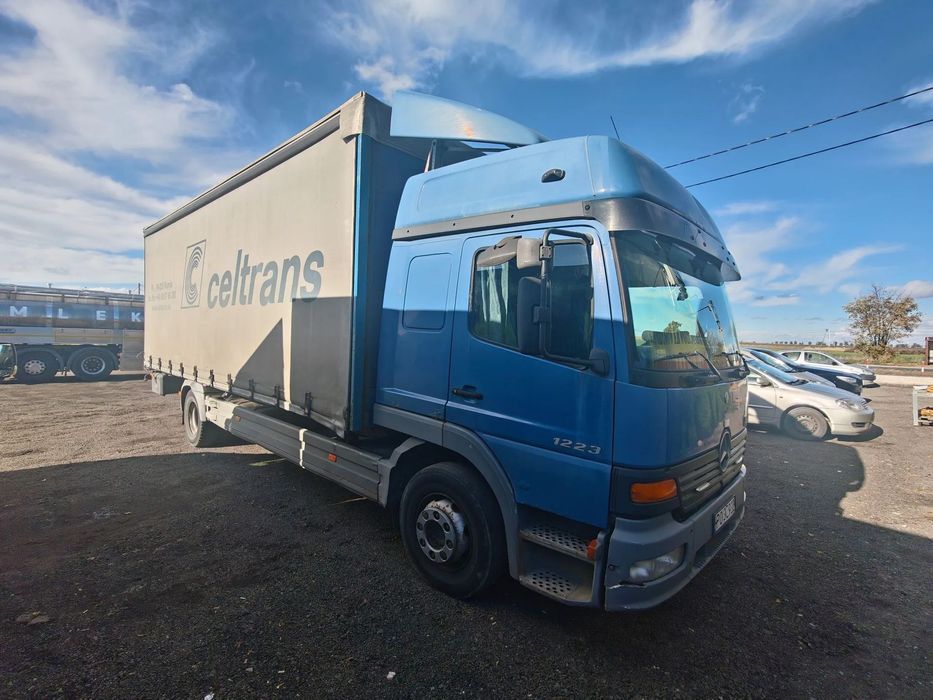 Mercedes-Benz 1223  Mercedes 1223  manual