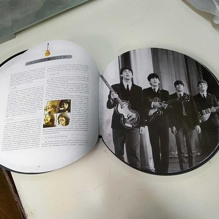 Planeta Rock - A música que mudou o mundo prefácio de Zé Pedro (Xutos & Pontapés)