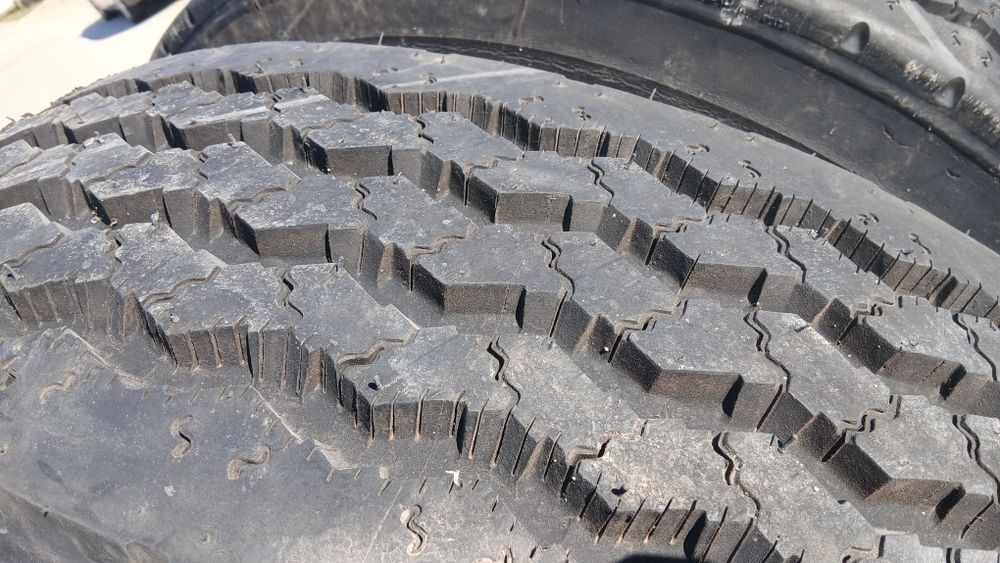 Par de pneus camião direccionais 315/80 R22.5
