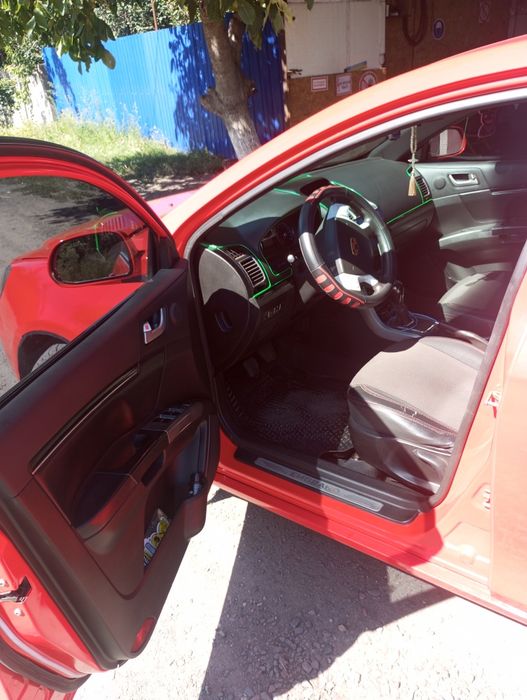 Geely Emgrand ec7