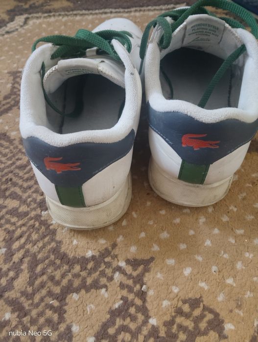 Продам красовки Lacoste