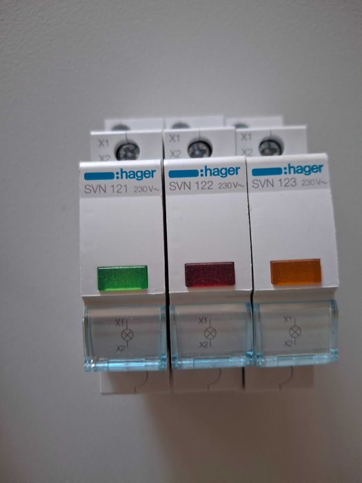 Material elétrico Hager