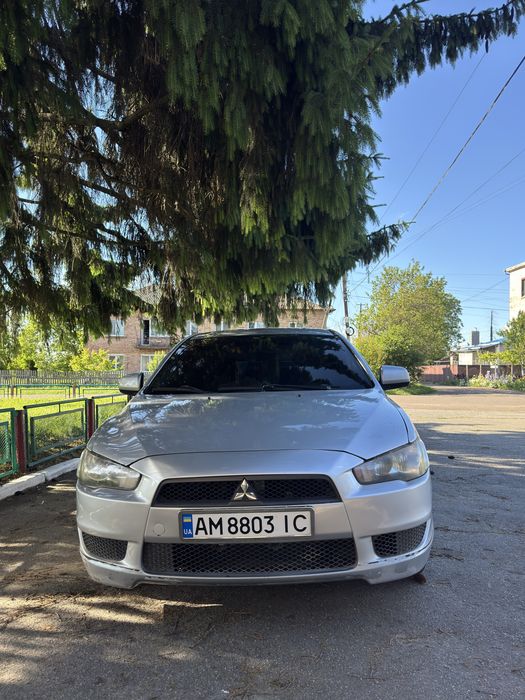 Mitsubishi Lancer