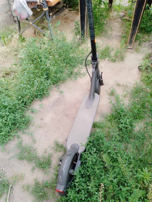 Продам самокат Xiaomi