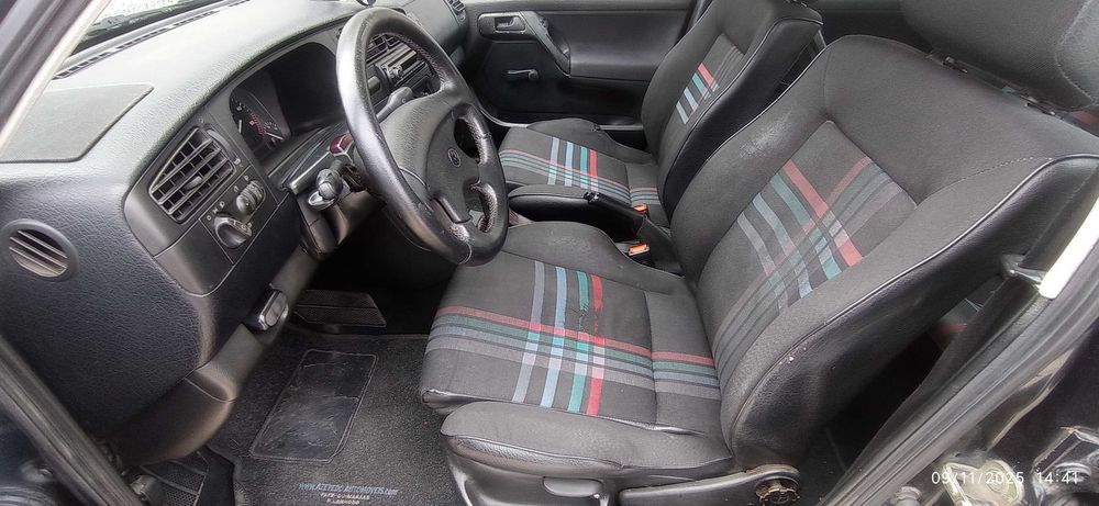 Vendo esse golf lll 1.9 GL TD diesel 1991