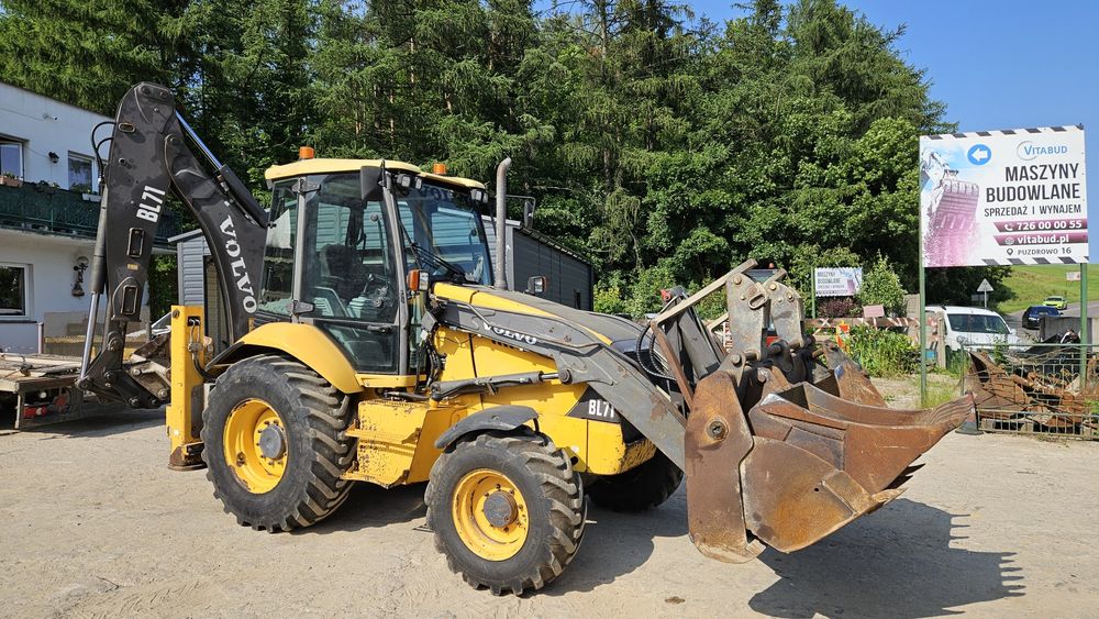 Wynajme koparko-ladowarke i inny sprzęt budowlany..