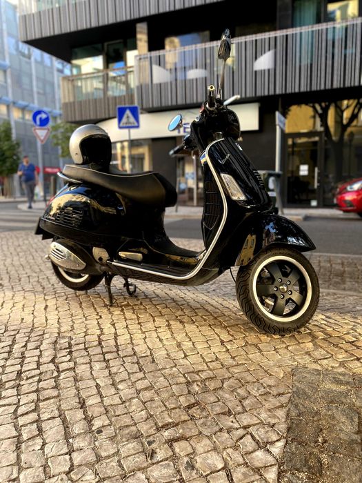 Vespa GTS 125 impecável
