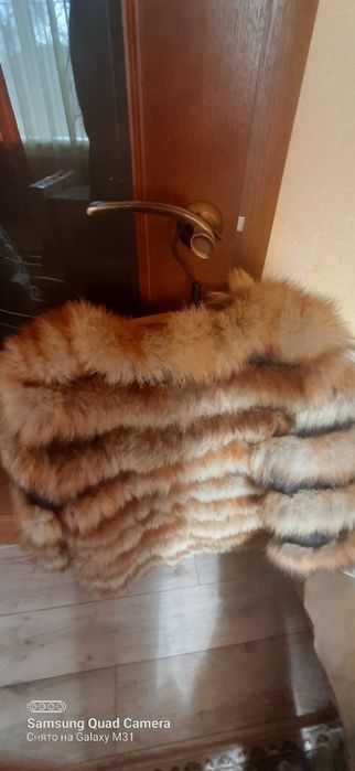 Срочно! Продам жилетку из Лисы