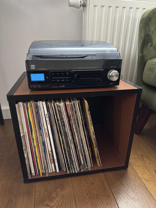 Szafka na gramofon i winyle Monofonica