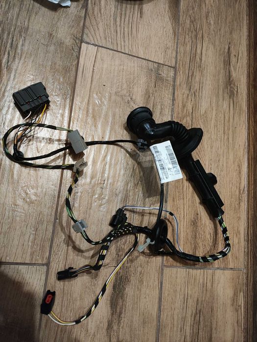 проводка в водійську дверь ford Fusion 2002-2012 Європа 6S6T-14A584