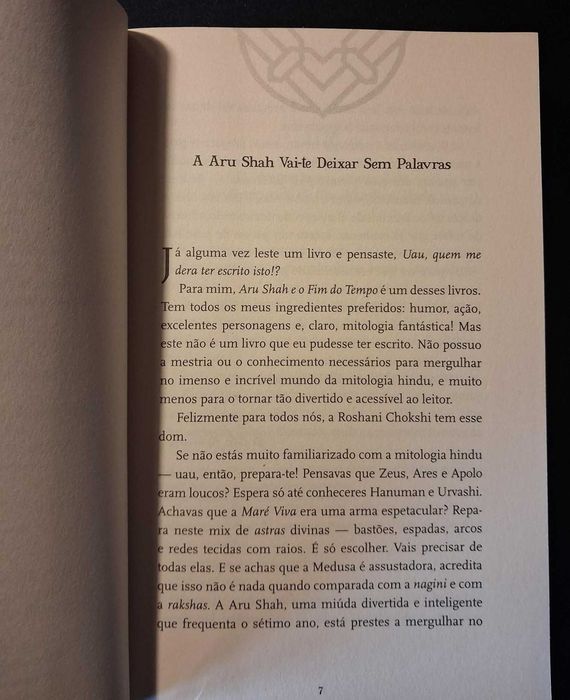 Livro "Aru Shah e o Fim do Tempo" - Roshani Chokshi