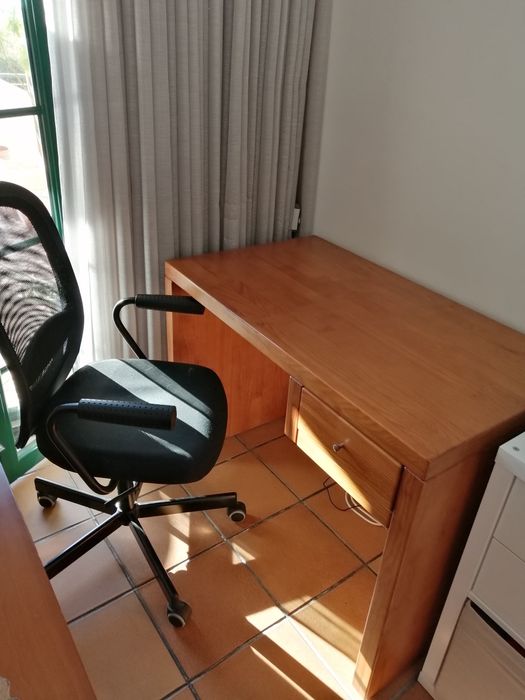 Secretaria escritório e Cadeira