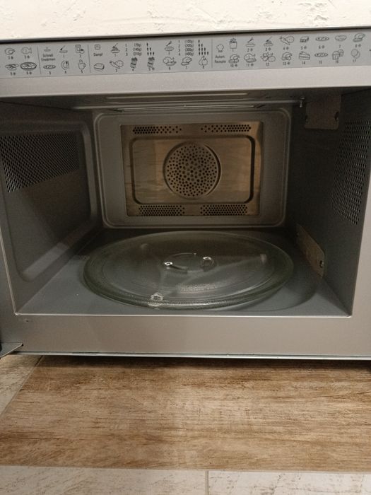 Kuchenka mikrofalowa Bauknecht Grill