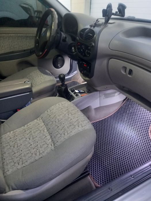 Машина на ходу, можливий обмін з моєю доплатою