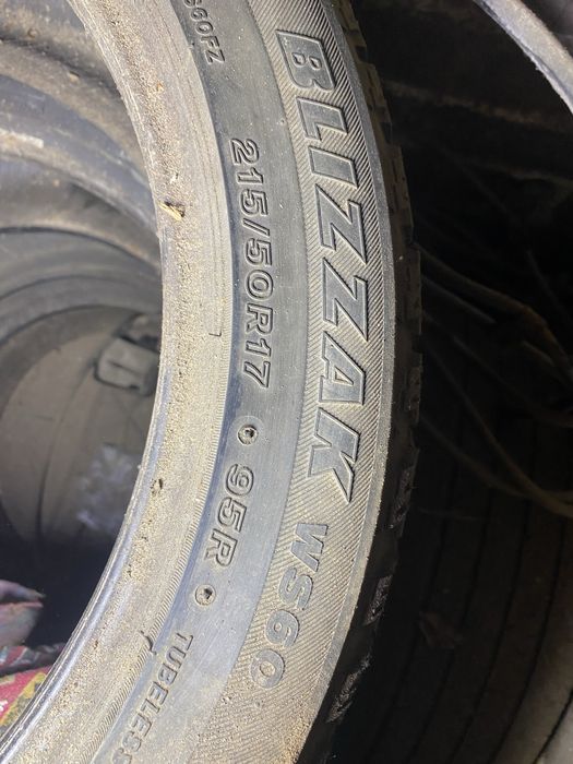 Шини 215 55 17 дві 215 50 17 по дві зими можна ставити на оутлендер