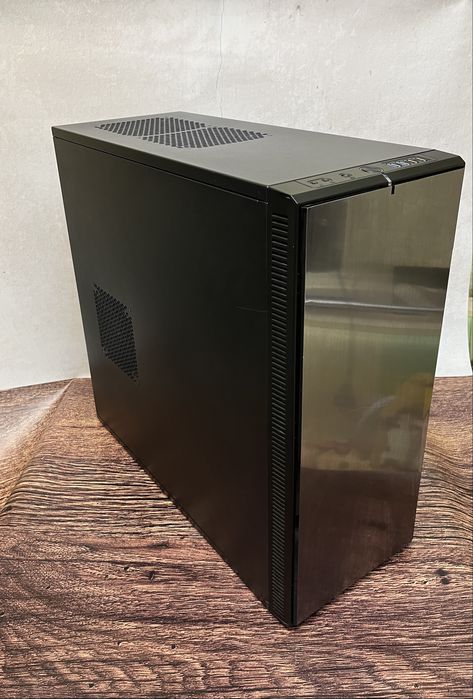 Игровой Настольный ПК/Озу-24гб/GTX1080Ti-11gb/Core-i5/ssd250