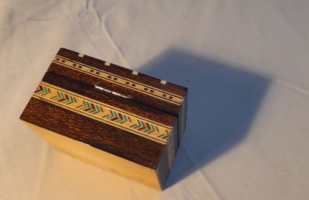 Pequeno guarda jóias