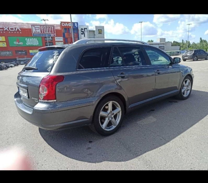 Toyota Avensis 2007р