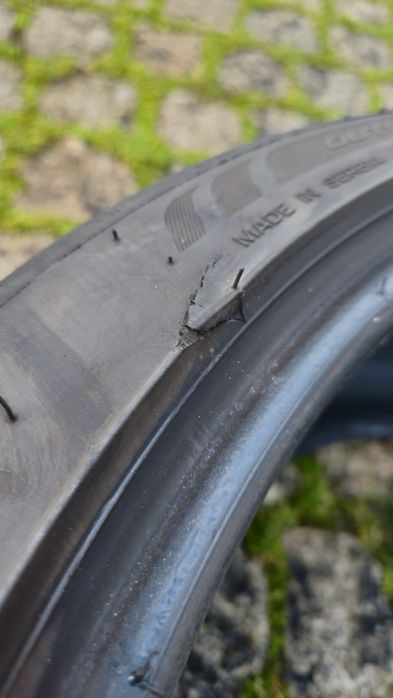 Pneus 225/40R19 Kormoran