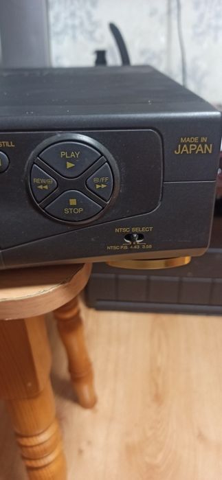 Видео магнитофон.