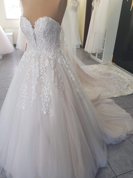 Suknia ślubna ecru rozmiar 34 / 36