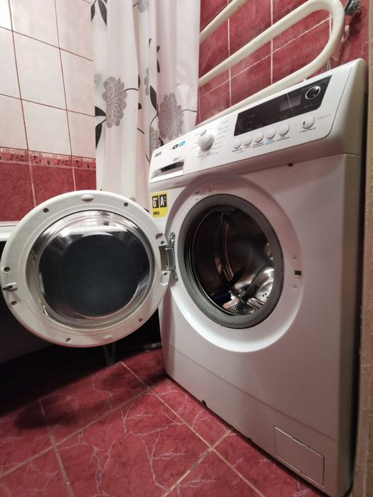 Здається 2 кімнатна квартира в Дос ,Богунія