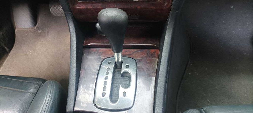 Продам AUDI A8 на повному ходу