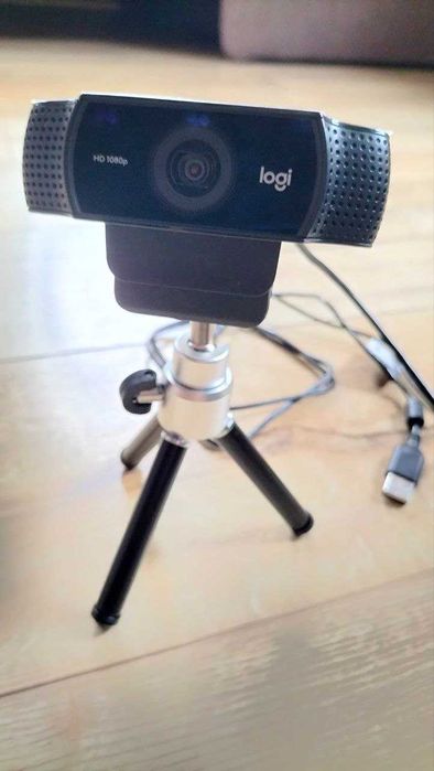 Веб-камера Logitech HD C922 Pro Stream EMEA
