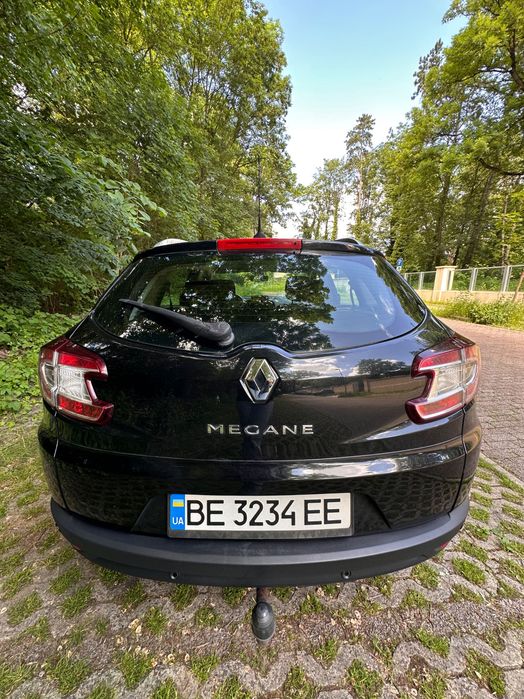 Продам машину Renault Megane 3 універсал