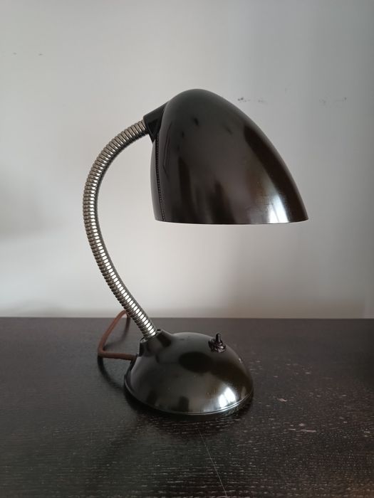 Lampa biurkowa Bauhaus bakelit