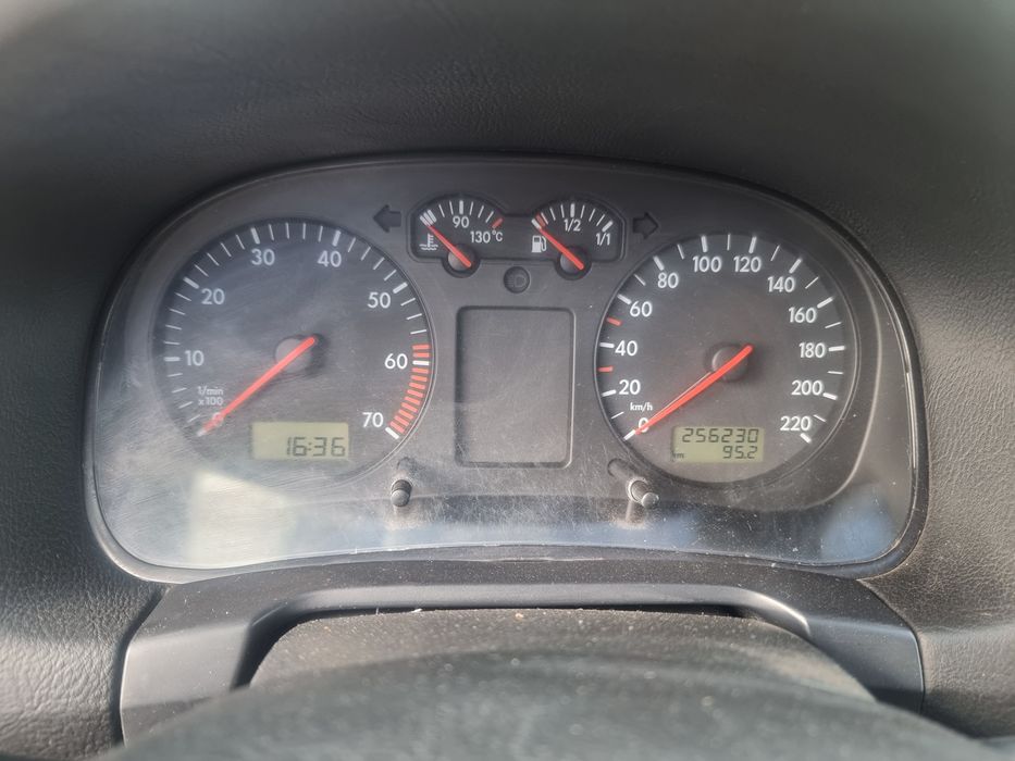 Volkswagen Golf IV 1.4 55kw sprawny