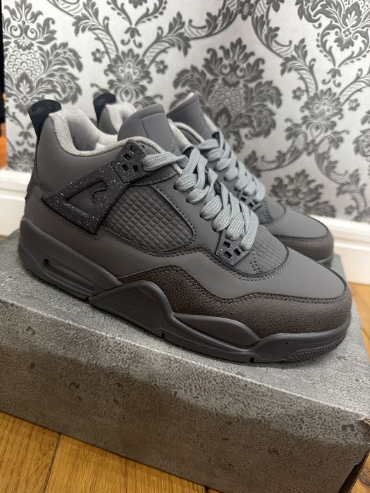 Nike Air Jordan 4 Retro rozmiar 45  Nowe Oryginalne