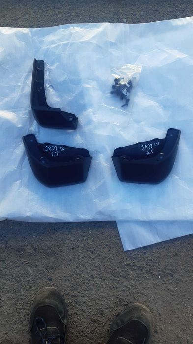 Honda Jazz IV Chlapacze OEM