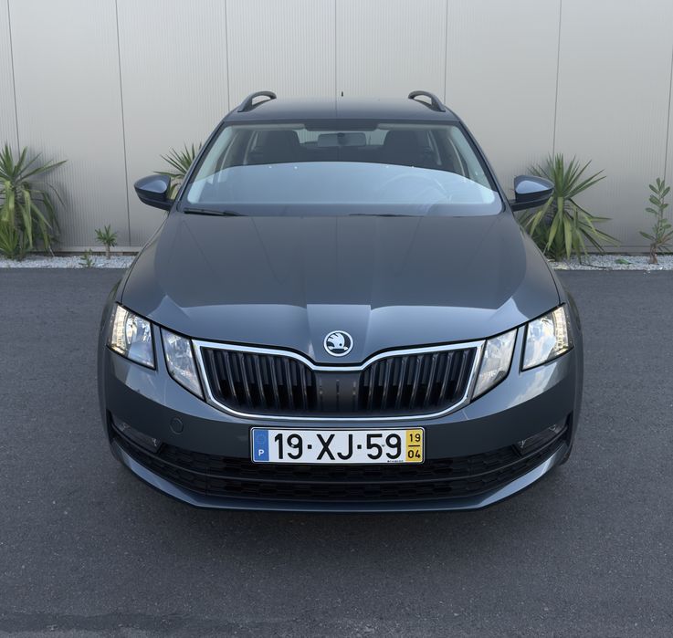 Skoda Octavia 1.6 TDI 115 CV 2019 ( Caixa DSG )