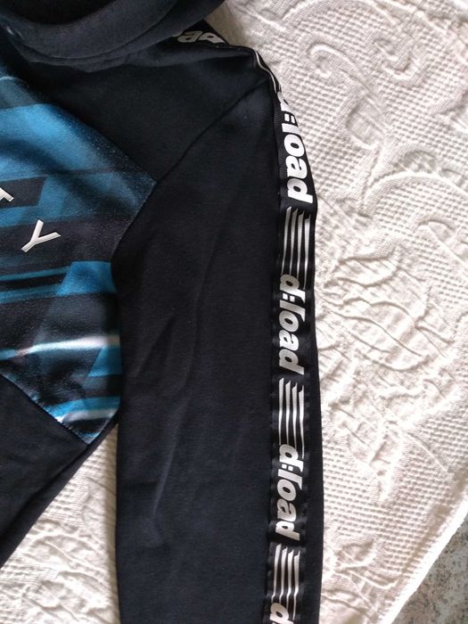 Camisola c/ capucho, como NOVA!