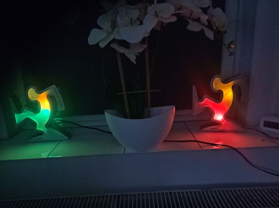 Lampy Led La Linea  Osvaldo Cavandoli(Keith Haring)