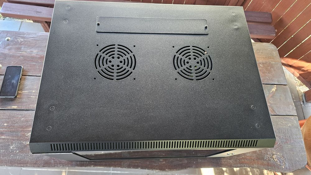 Szafa rack wisząca 6U 600x450 CCSW-0604-06U SECURITYNET