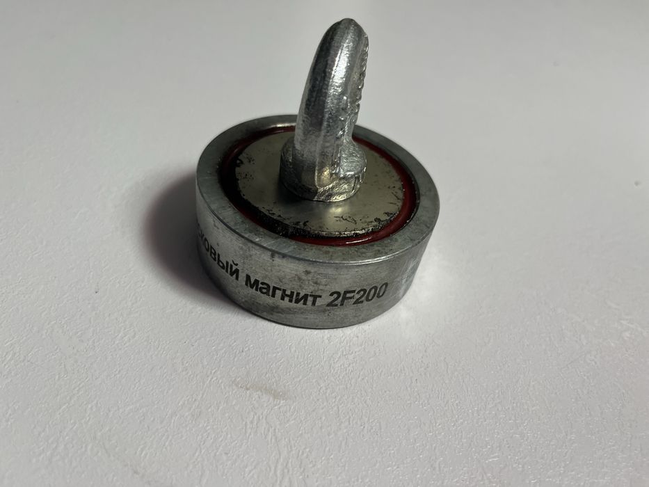 Продам ниодимовый магнит, 200кг , двухсторонний  звоните 0632690О32
