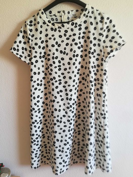 Vestido Mango Bolas preto branco