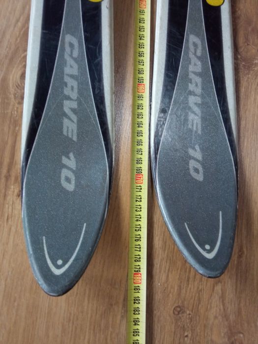 Buty  28.5 Lange  narciarskie z nartami