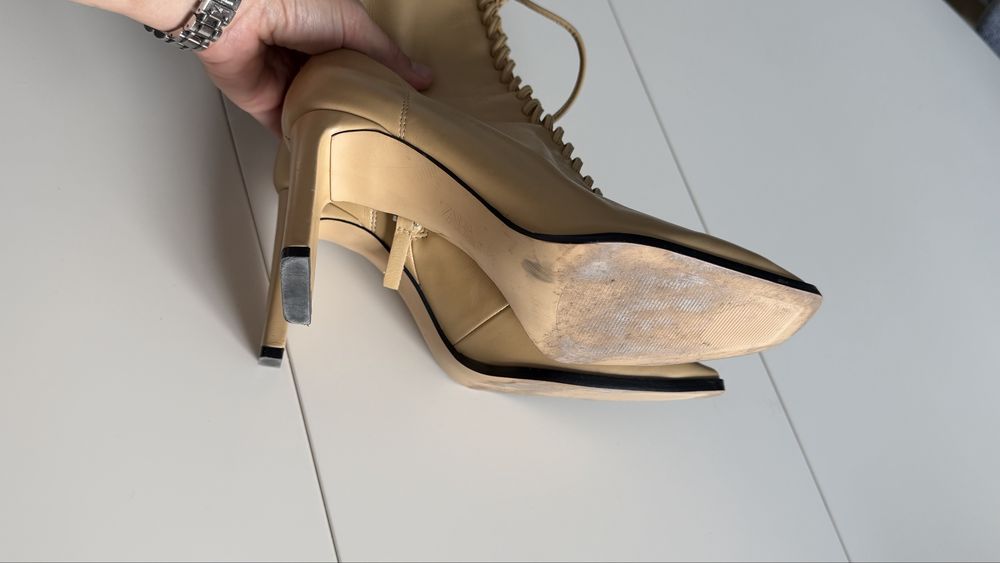Ботинки бежеві Zara 37