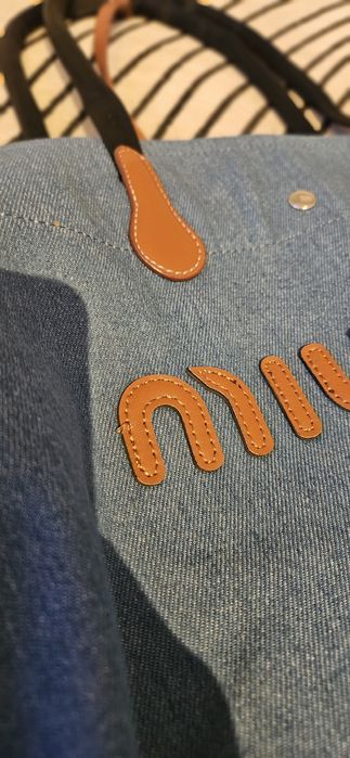 Śliczna torba miu miu jeansowa duża