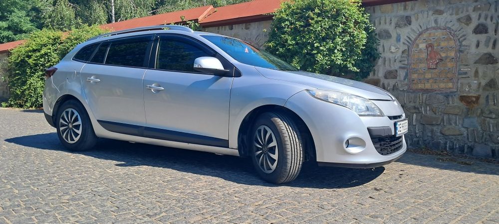 Продам легкові авто
